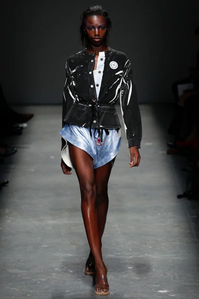 Look 40